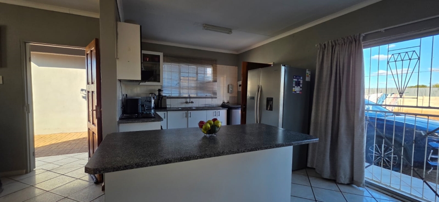 2 Bedroom Property for Sale in Keidebees Northern Cape
